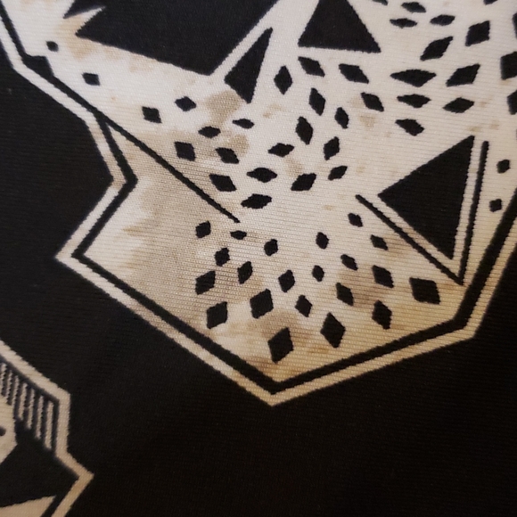 Funky Loud Leopard/Jaguar Pattern leggings by H&M - Picture 7 of 11